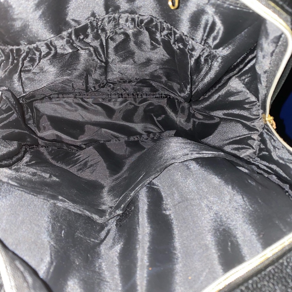 Nice Backpack - image 2